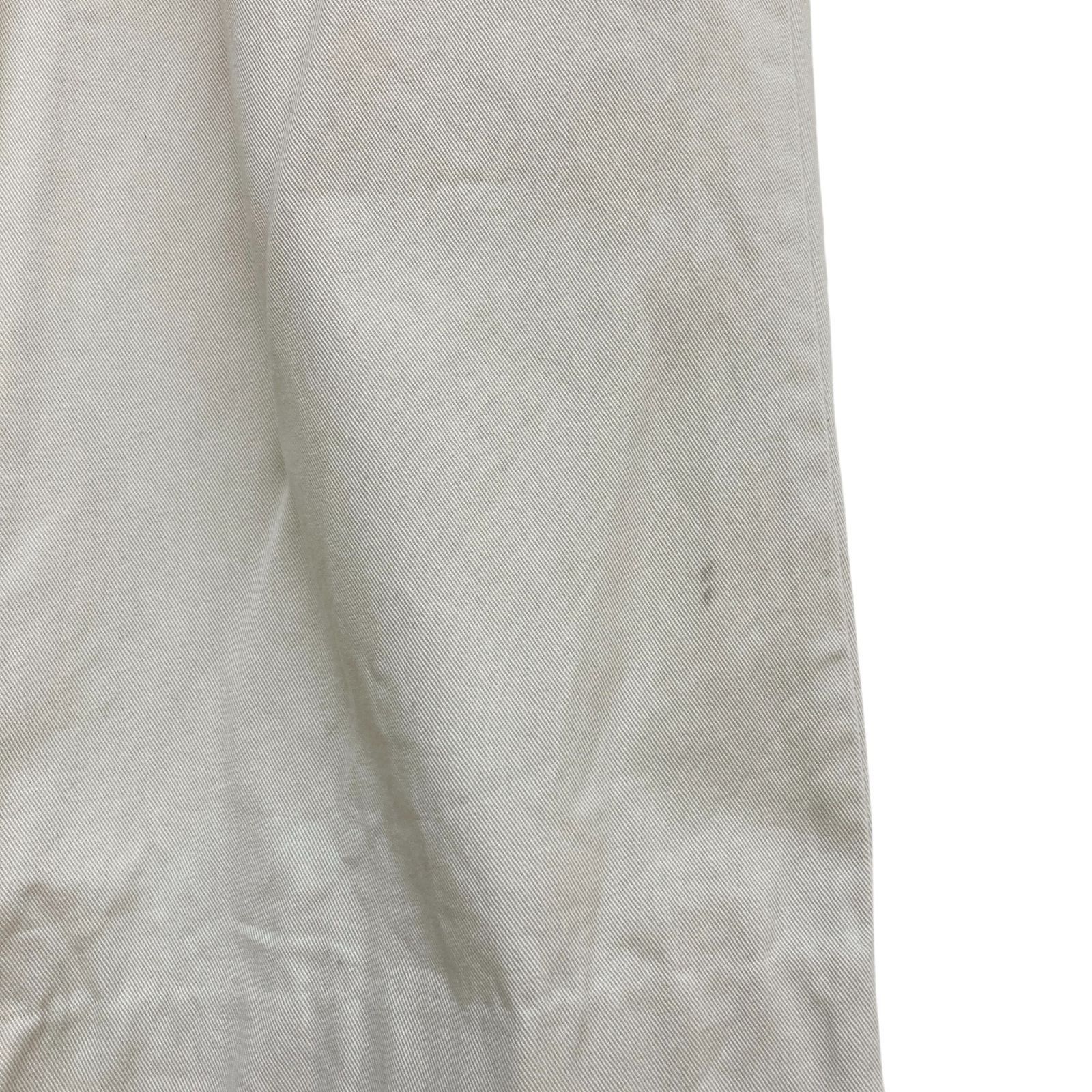 カジュアルパンツ