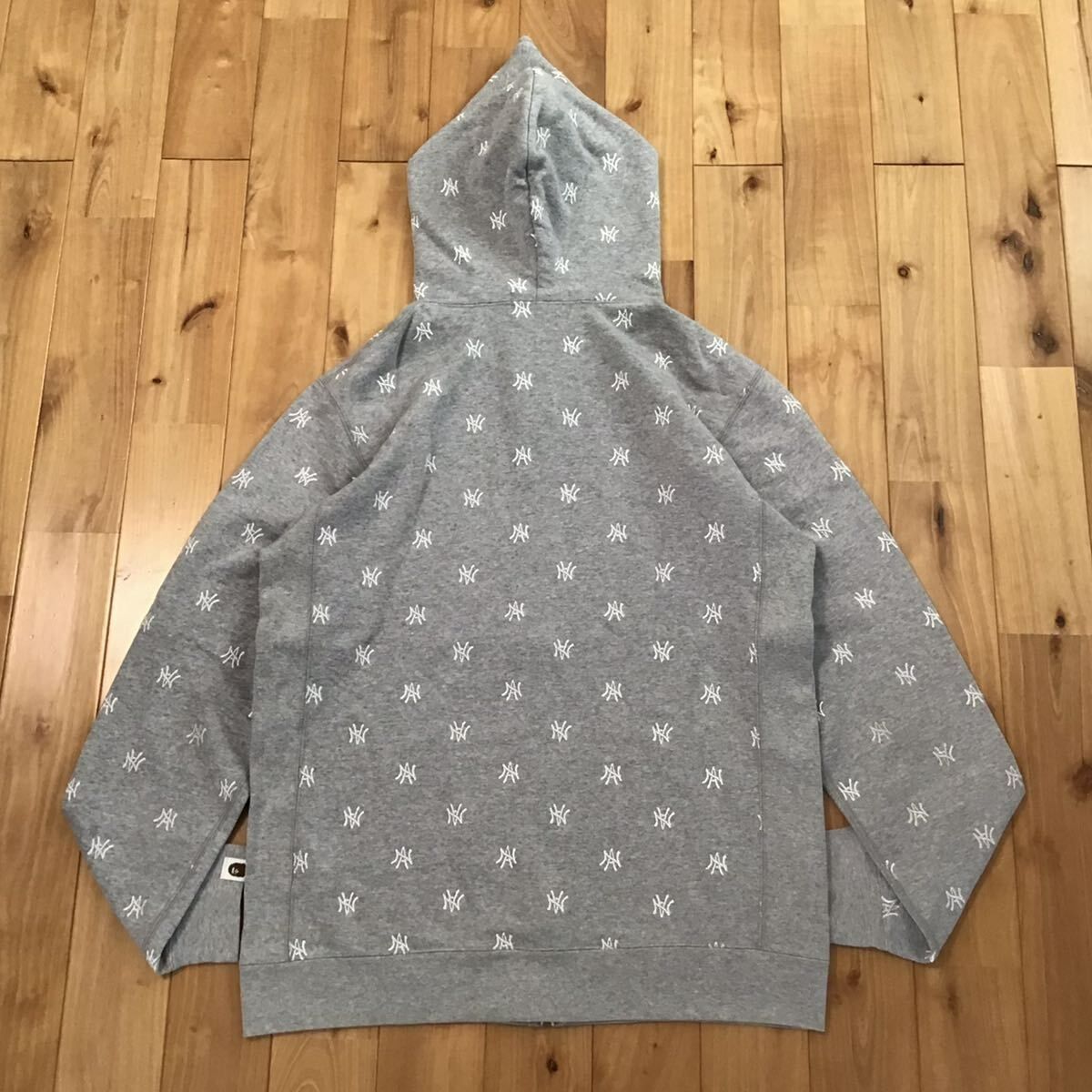 A BATHING APE×NEIGHBORHOOD　ジップアップパーカー A BATHING APE×NEIGHBORHOOD ジップアップパーカー 【公式通販】