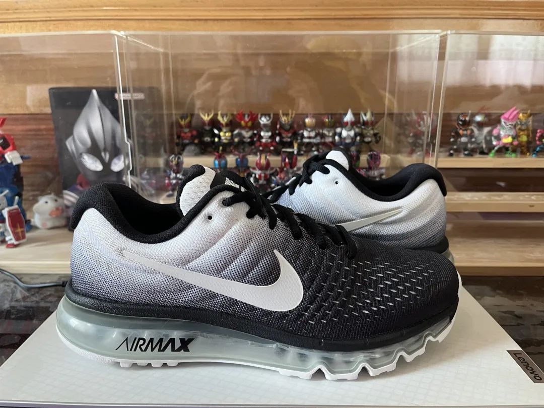 NIKE AIR MAX 2017 ナイキ エアマックス 2017 849559-010 黒/白