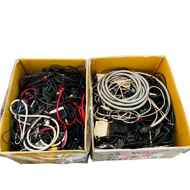 スピーカーケーブル オーディオケーブル 電源ケーブル マウス 電話ケーブル 詰め合わせ アンプ 銅線 音響機器 オーディオ機器等 大量