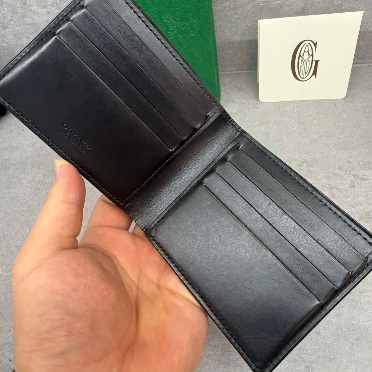 GOYARD ゴヤールヴィクトワール二つ折り財布 ブラック Goyard(ゴヤール) ゴヤール ヴィクトワール 二つ折り財布 ブラック OS