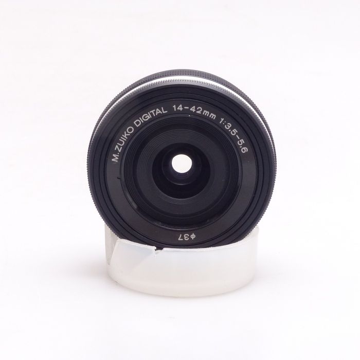 ☆極上美品☆ キヤノン Canon NEW FD 50mm F1.4 前後キャップ&レンズ