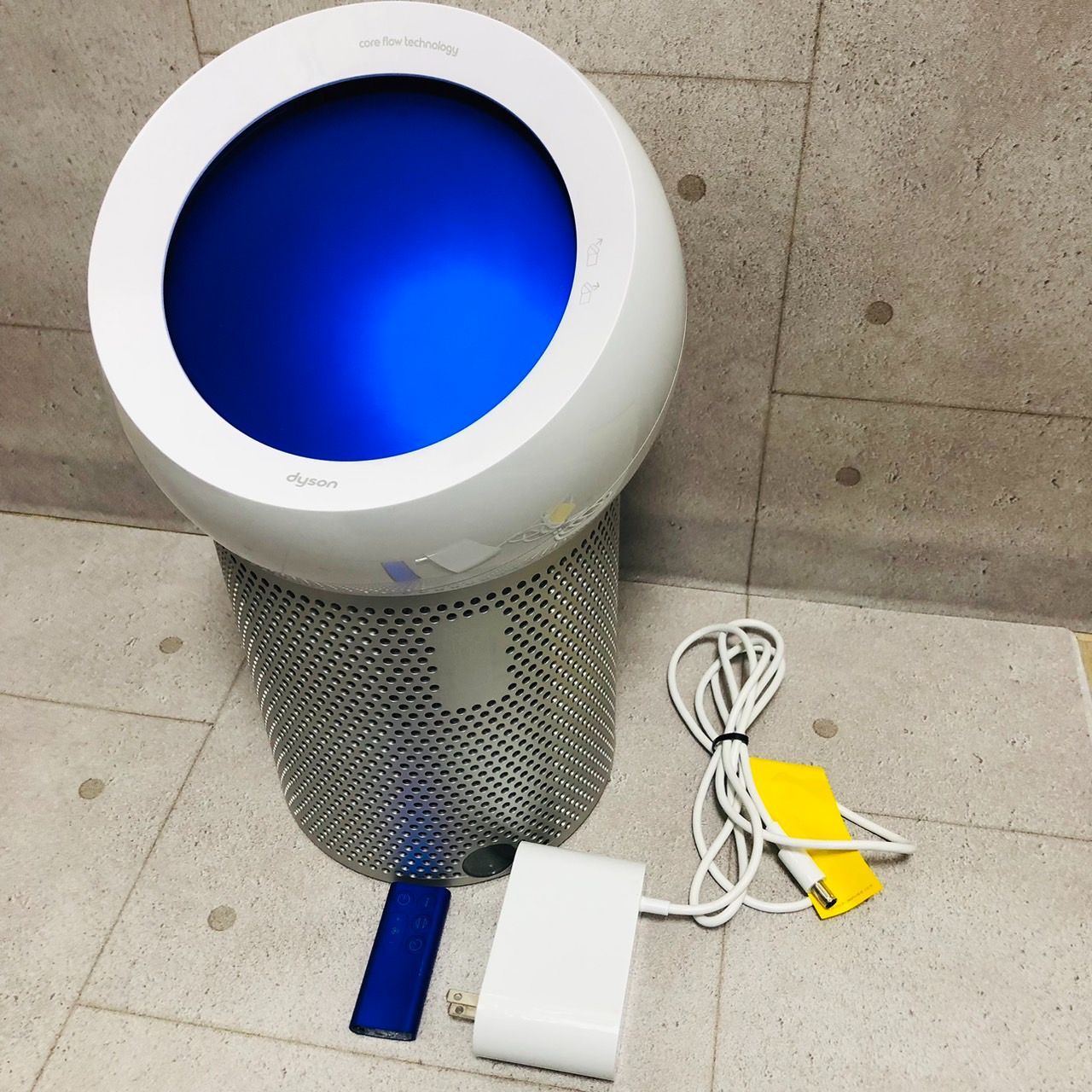 Dyson pure cool me BP01 ダイソン 空気清浄機 2019年製 - メルカリ