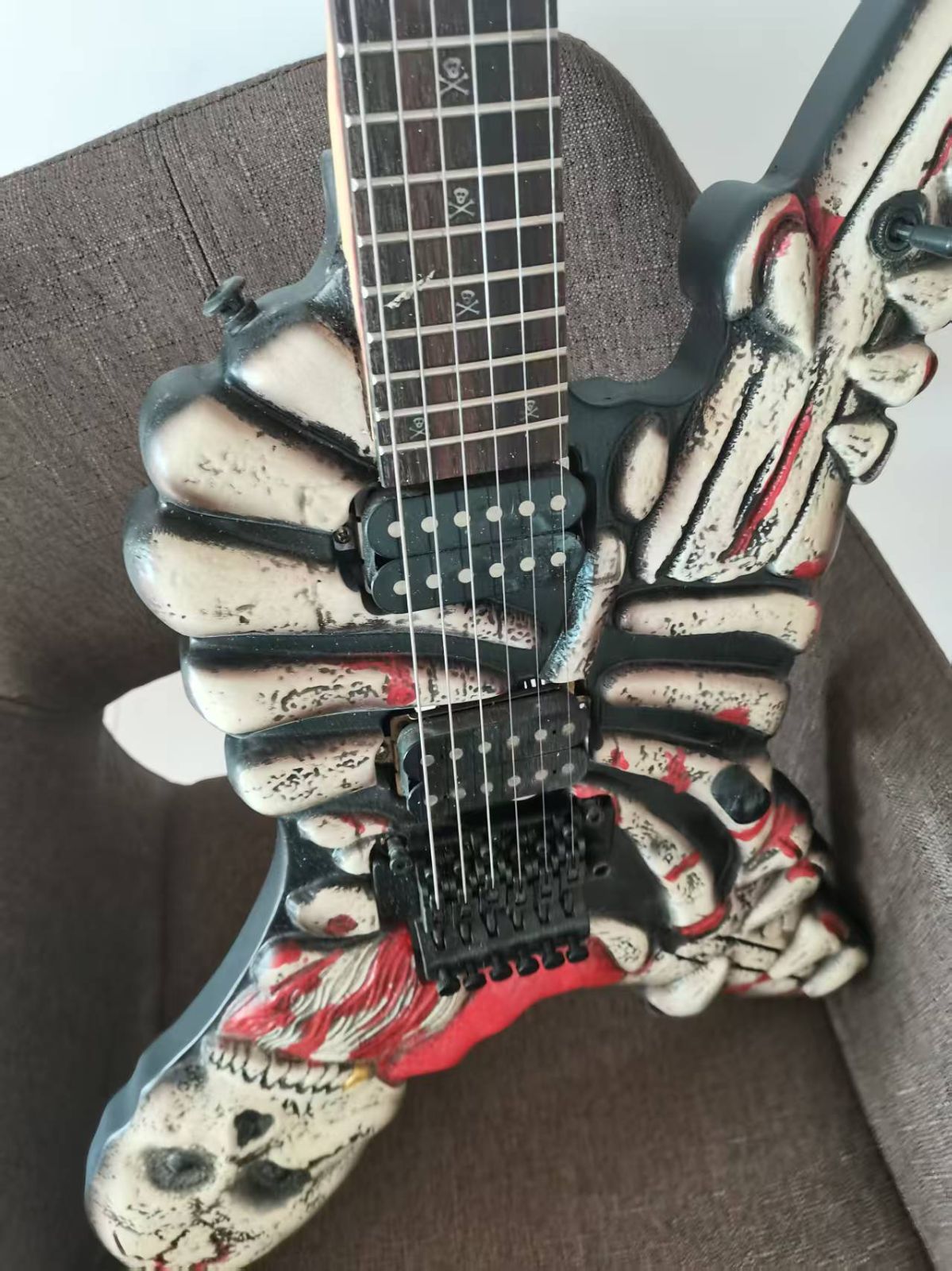 髑髏ギター ドクロ エレキギター ノーブランド よしえ - メルカリ