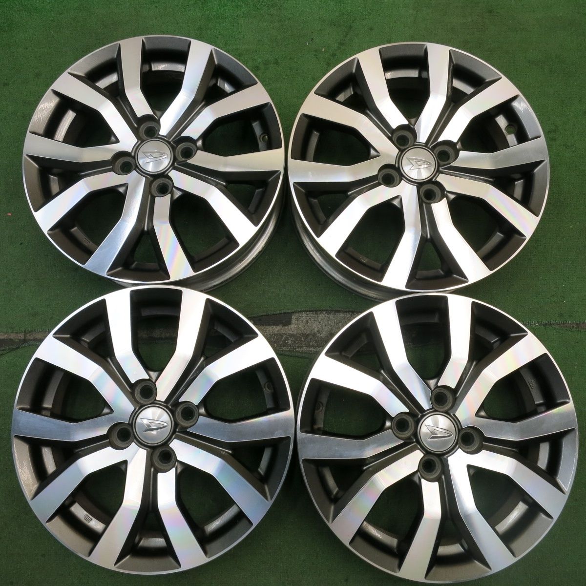 ダイハツトール純正ホイール＆タイヤ2本（送料込み）） 【公式通販】