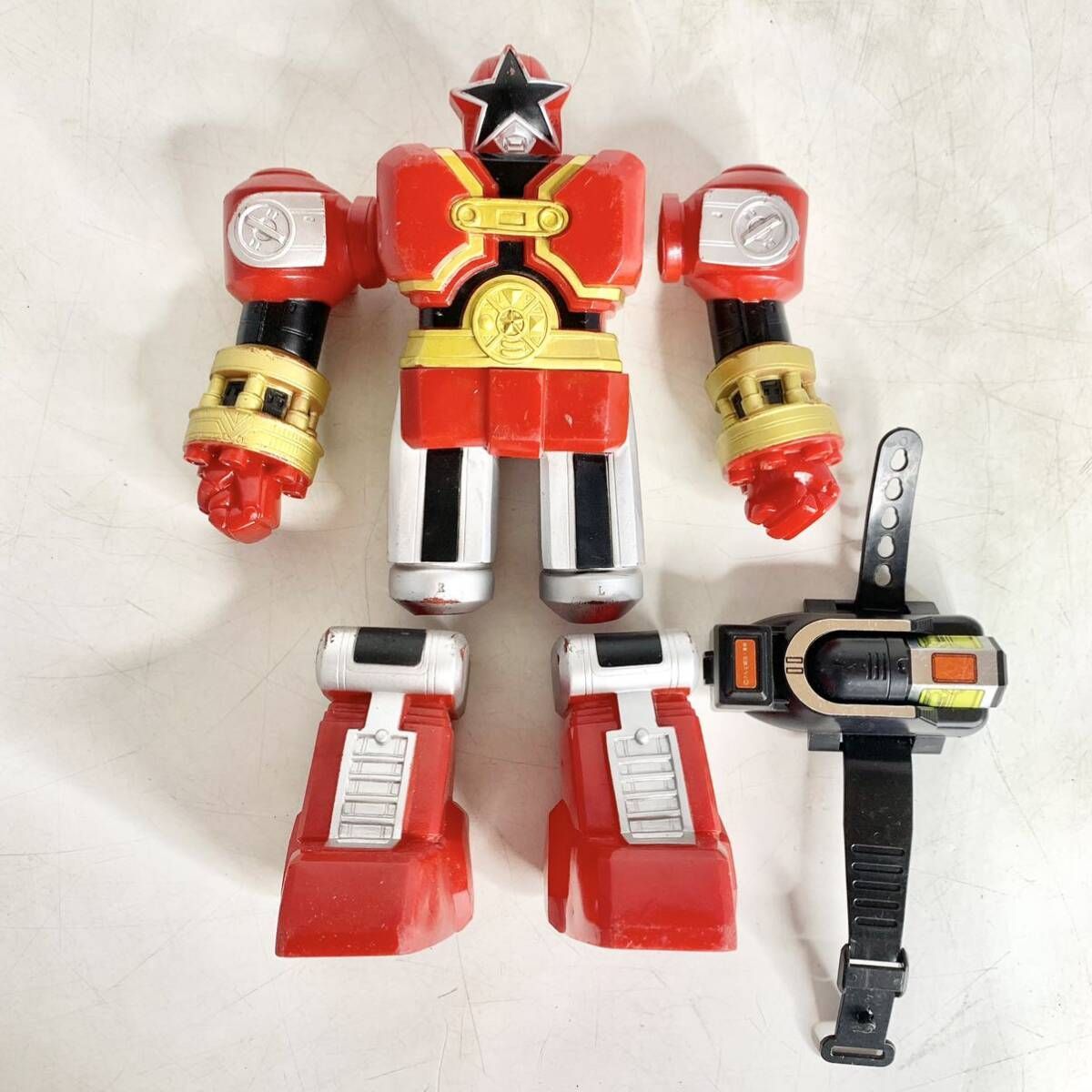 バンダイ 超力戦隊オーレンジャー レッドパンチャー ソフビ フィギュア 