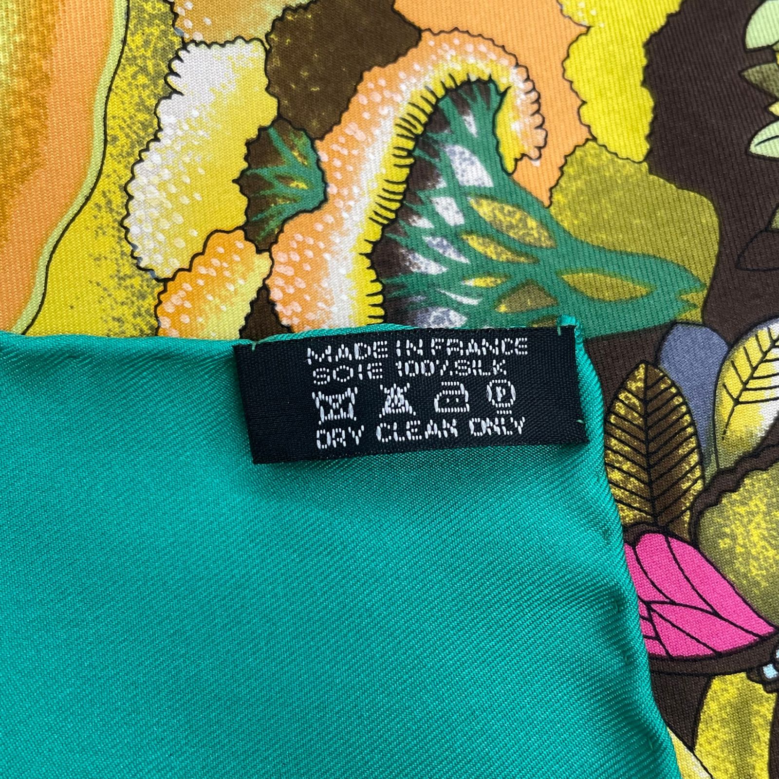 HERMES カレ90 生命の森 Au Coeur de la Vie 楽天市場】エルメス カレ90 Au Coeur de la Vie 生命の森 シルク