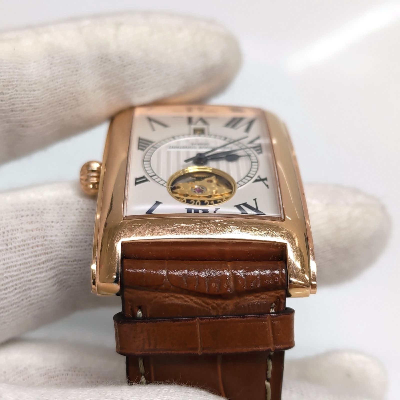 FREDERIQUE CONSTANT フレデリックコンスタント クラシック・カレ  