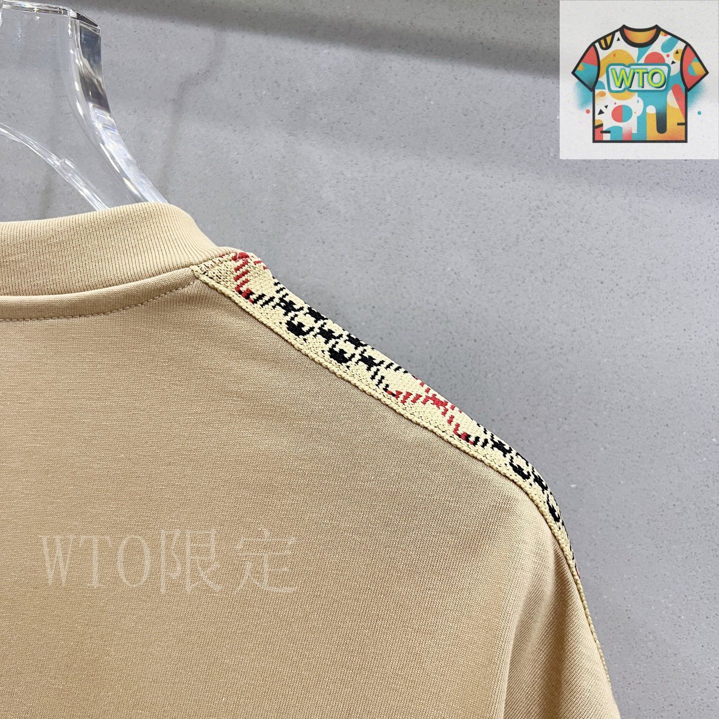 MONCLER クルーネックショートスリーブTシャ【関税込】 MONCLER】Tシャツ コットン クルーネック ショートスリーブ