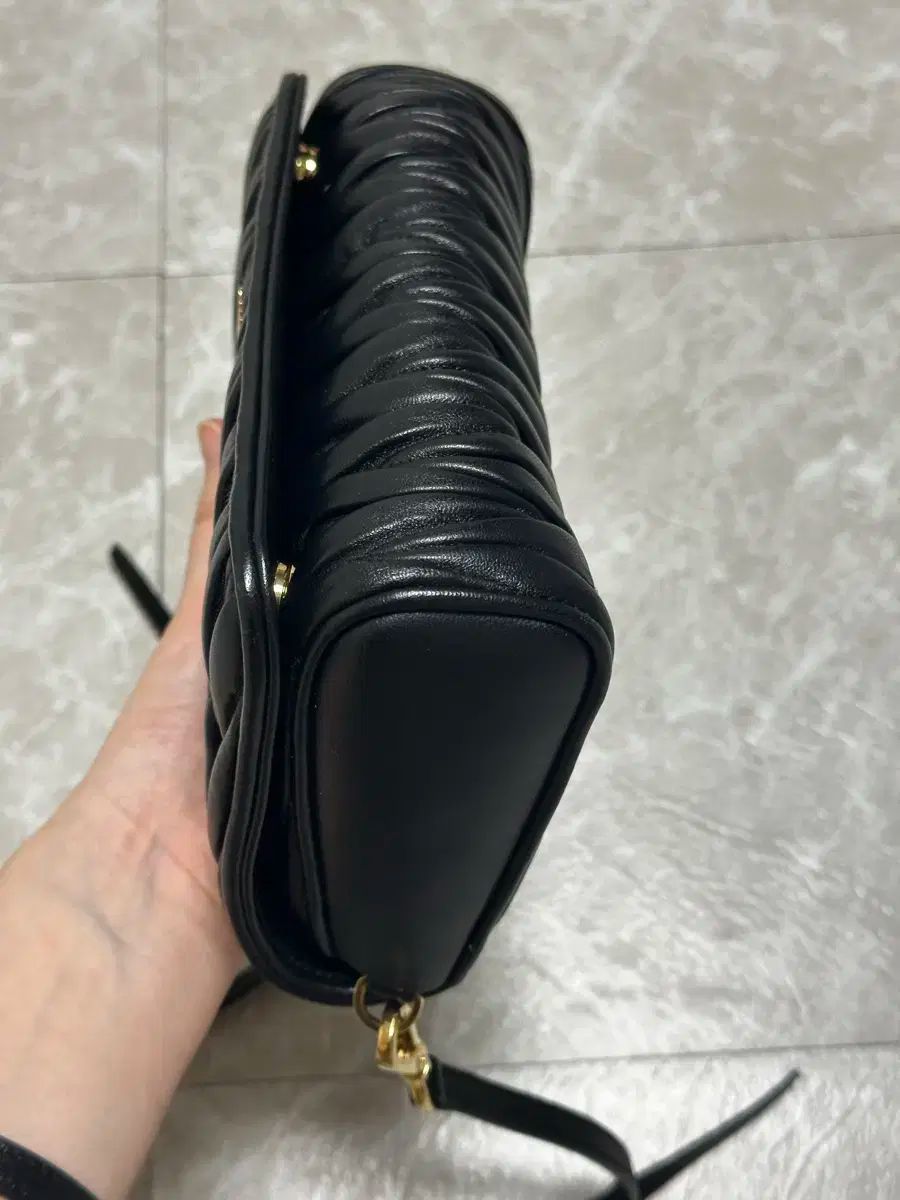 マテラッセ クロスバッグ