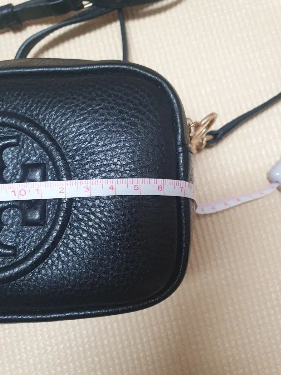 Burch トリーバーチ