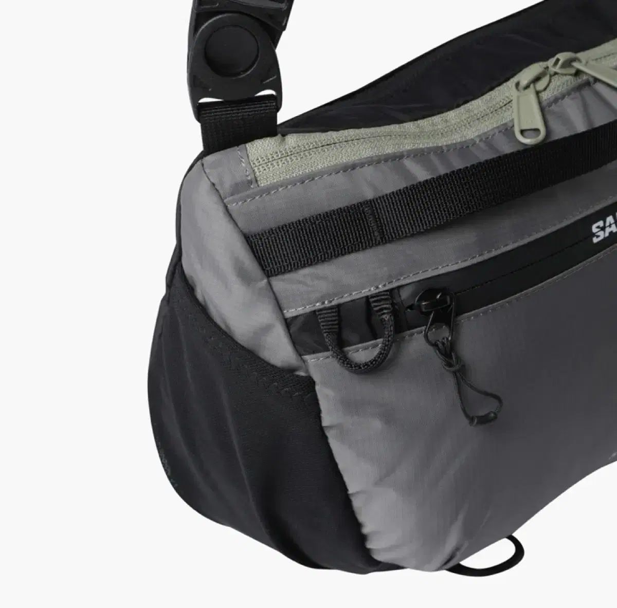 Salomon サロモン モント 5L クロスバッグ ヒップカラー ウェアラブル