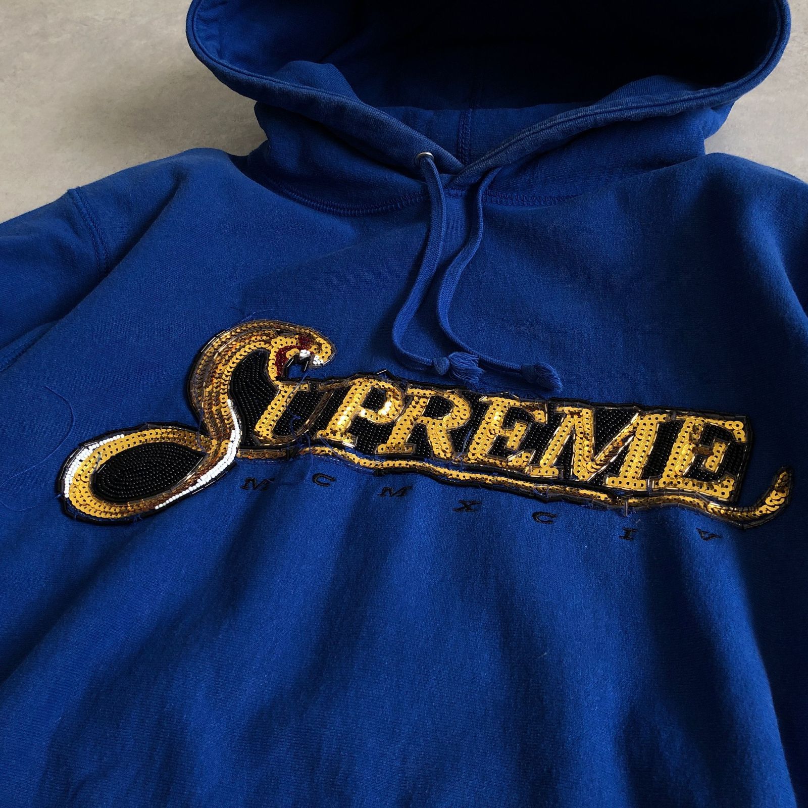 Supreme スパンコールロゴデザイン ヘビーウェイト スウェット 