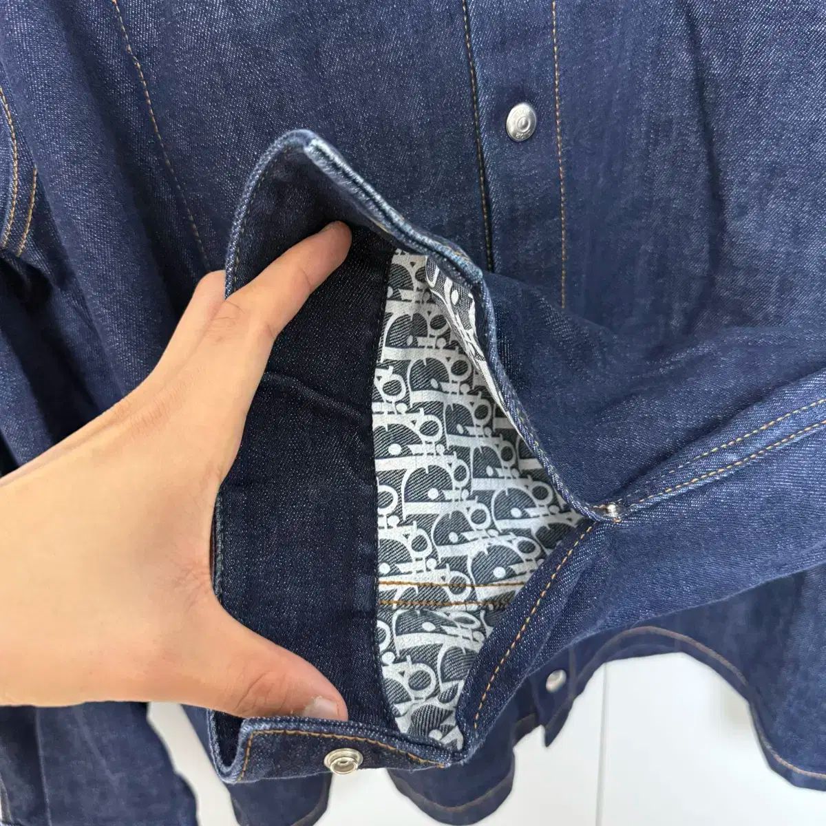 ジャケット