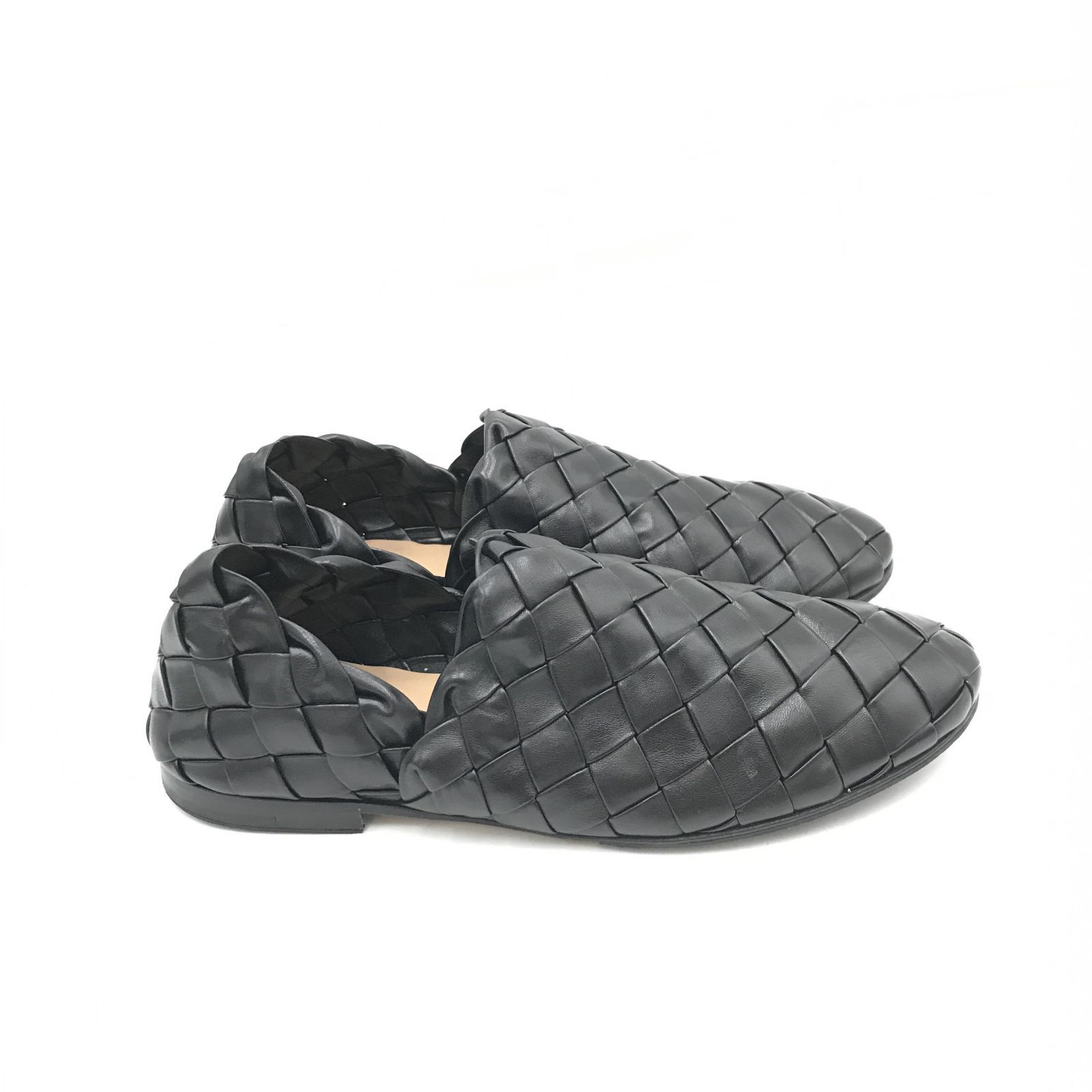 BOTTEGA VENETA ボッテガ イントレチャート スリッポン ブラック