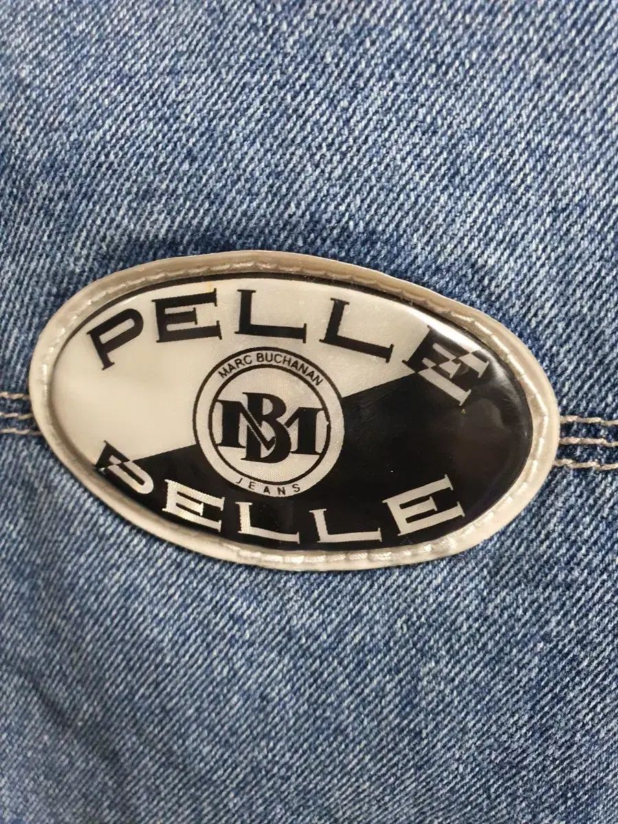 PELLE