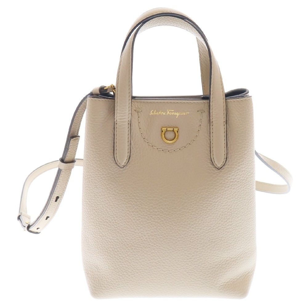 FERRAGAMO フェラガモ ガンチーニ ショルダーバッグ ミニバッグ ベージュ レザー ポシェットバッグ