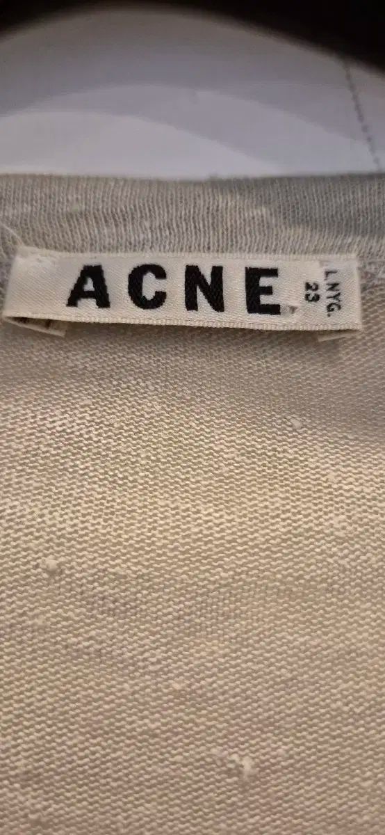 アクネストゥディオズ