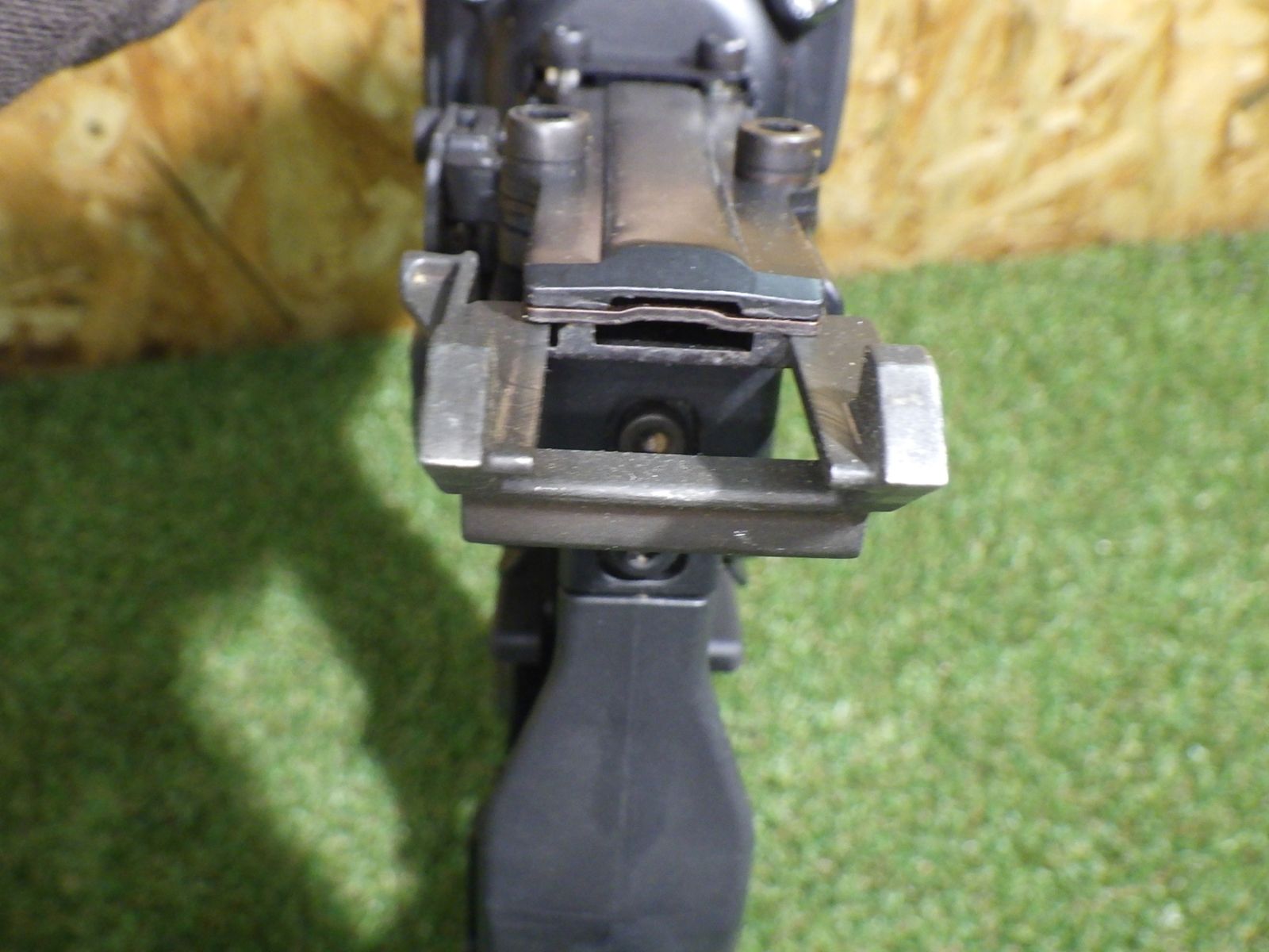 フロアネイラ 品