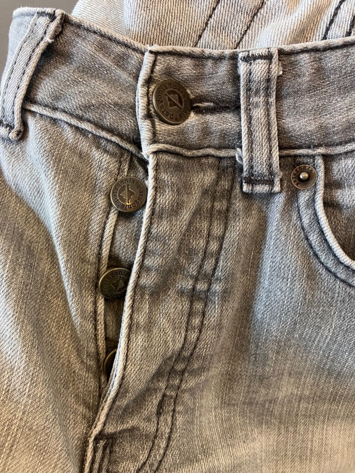 patagonia オーガニックコットン デニムパンツボタンフライ メーカー公式ショップ patagonia オーガニックコットン デニム