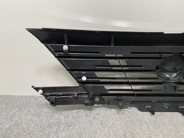 セレナ X/XV/C28/NC28 e-POWER/GC28 純正 フロント グリル