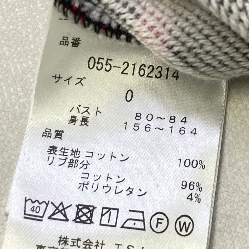 ジップパーカー