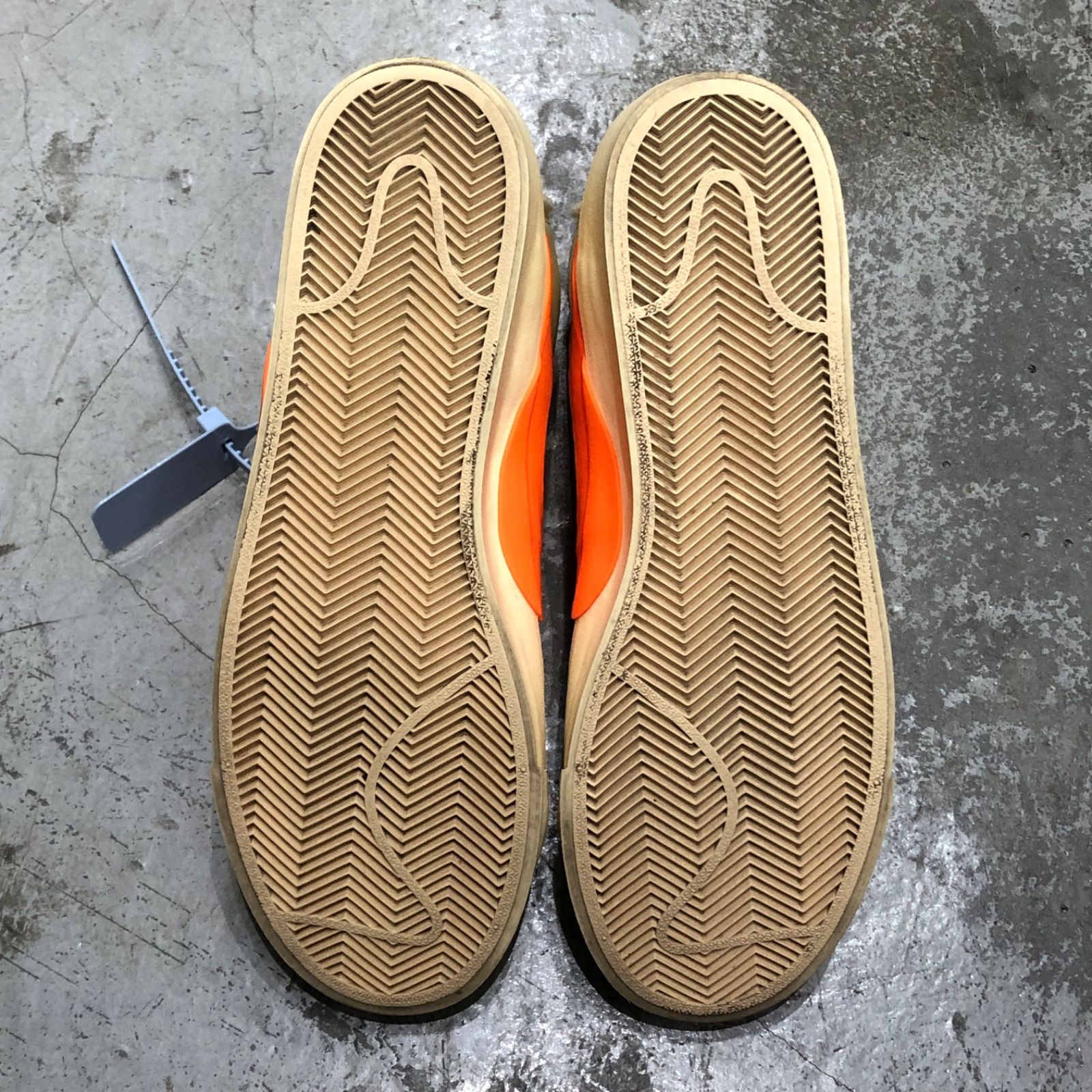 Off-White Nike Blazer Mid All Hallows Eve コラボ ブレーザー ミッド 