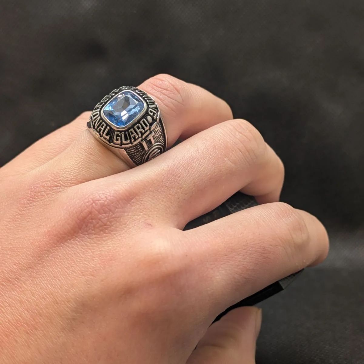 バルフォア社 CEL ワイオミング州 国家警備隊 18号 カレッジリング バルフォア社 CEL ワイオミング州 国家警備隊 カレッジリング 18