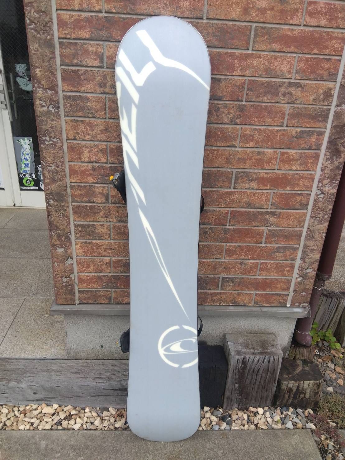 激 O NEILL 155 バイン付 スノーボード cm ２点セット