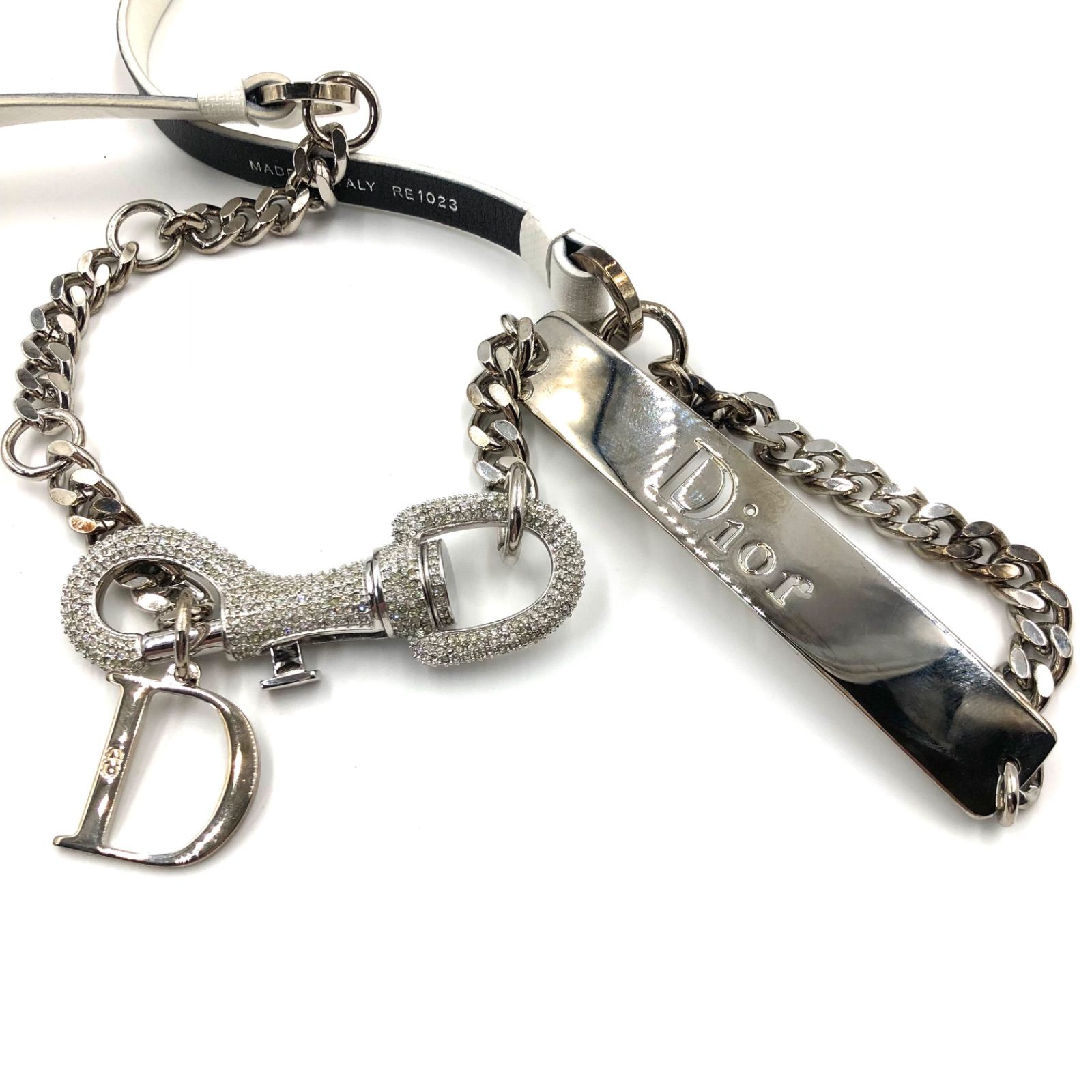 Dior シルバー Dロゴ チェーンベルト　ホワイト ディオール Dior シルバー Dロゴ チェーンベルトホワイト ディオール