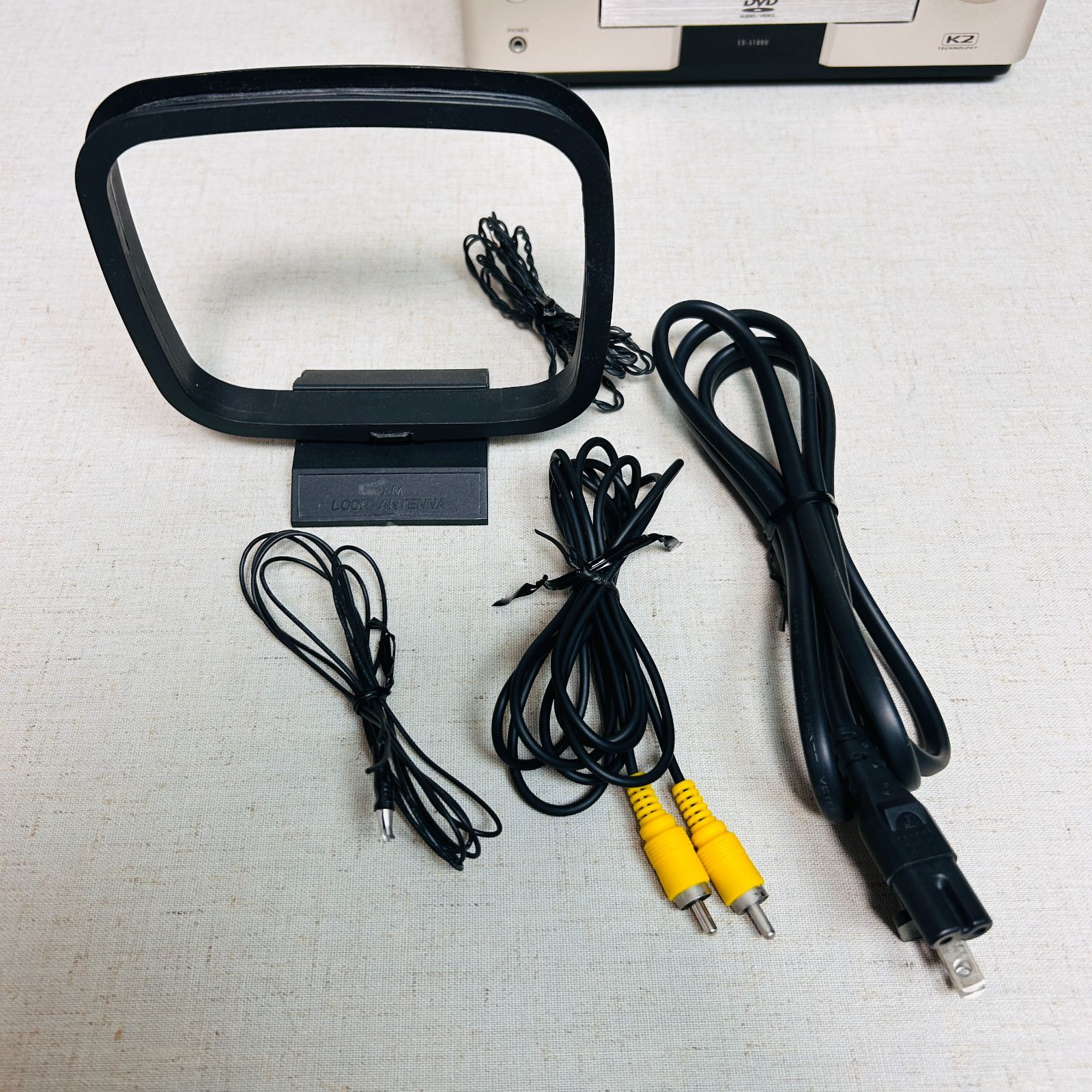 コンパクトコンポーネントDVDシステム