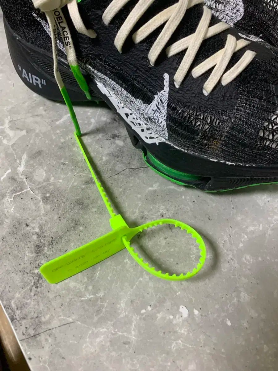 NIKE ナイキ