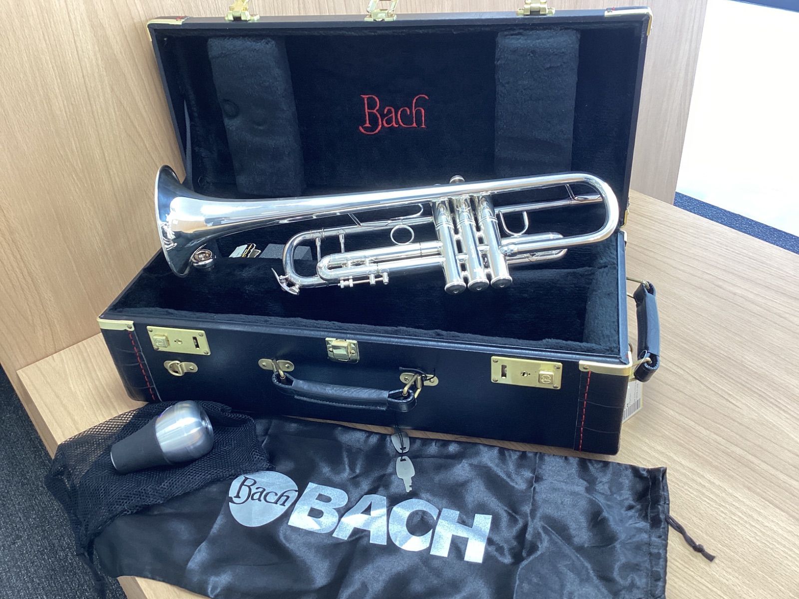 I460 Bach ストラディバリウス モデル37 トランペット
