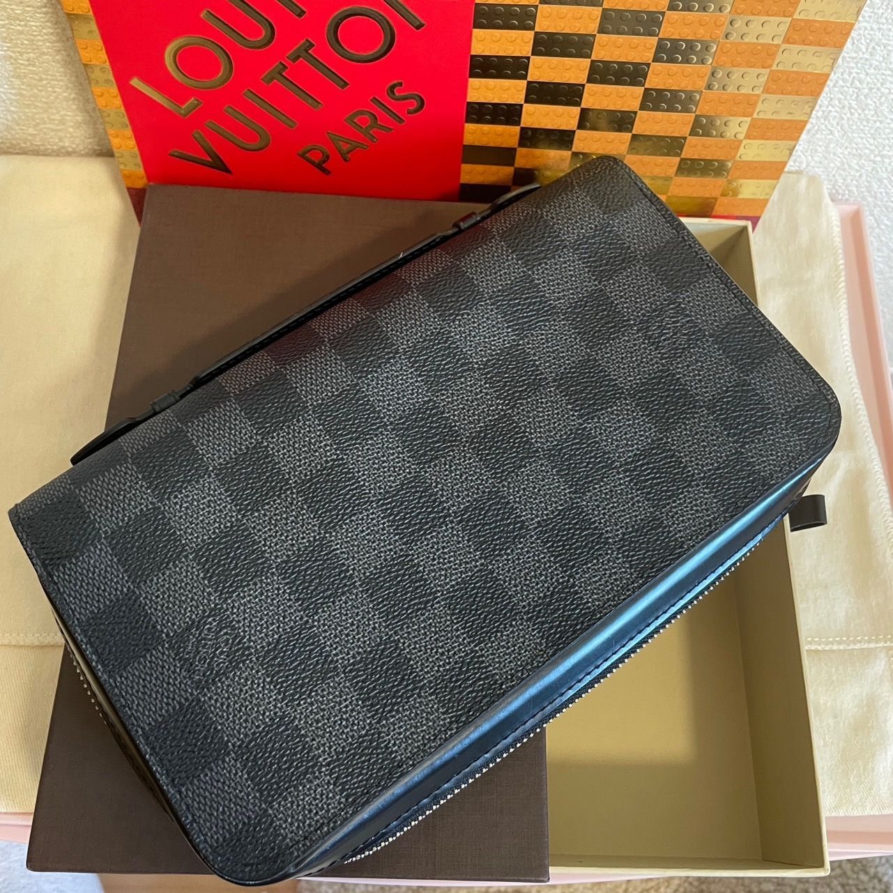 極上美品】ルイヴィトン ダミエ グラフィット ジッピー 長財布