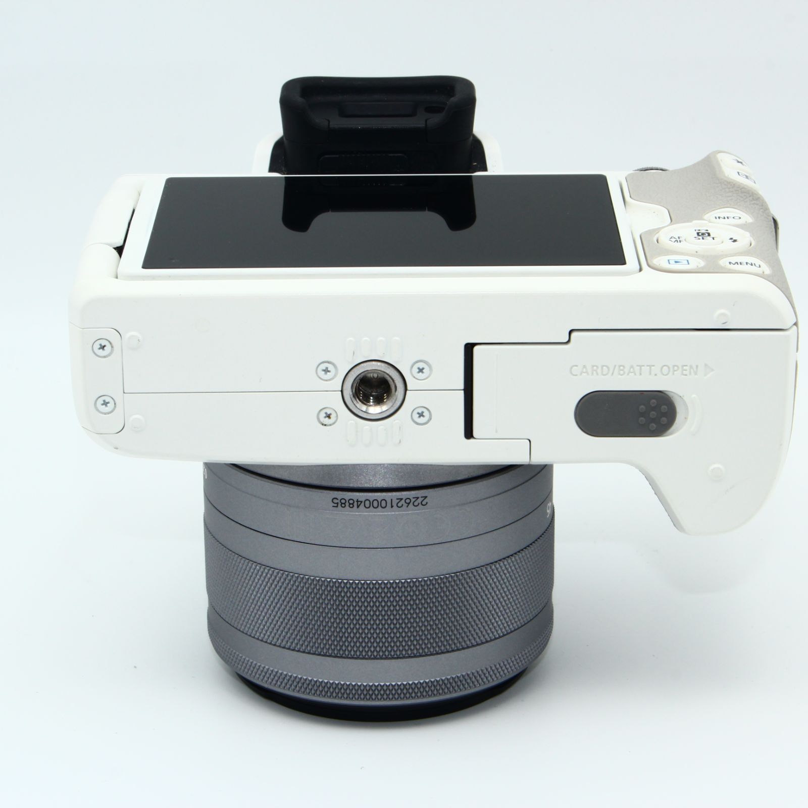 Canon EOS Kiss M2 レンズキット ホワイト 美品 動作確認済み CANON