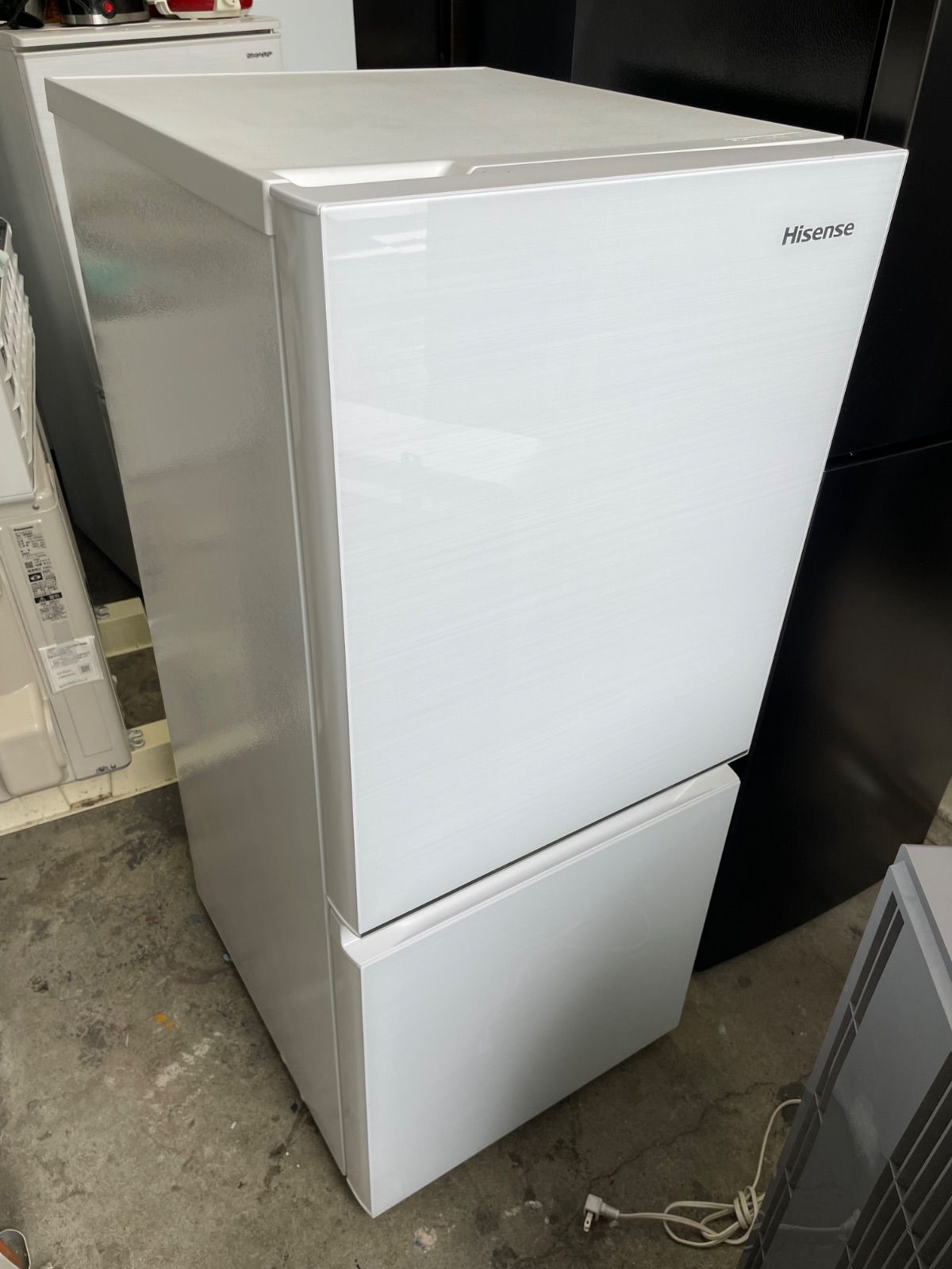 Hisense 135L 冷蔵庫 HR-G13C-W FG7A 2025年製