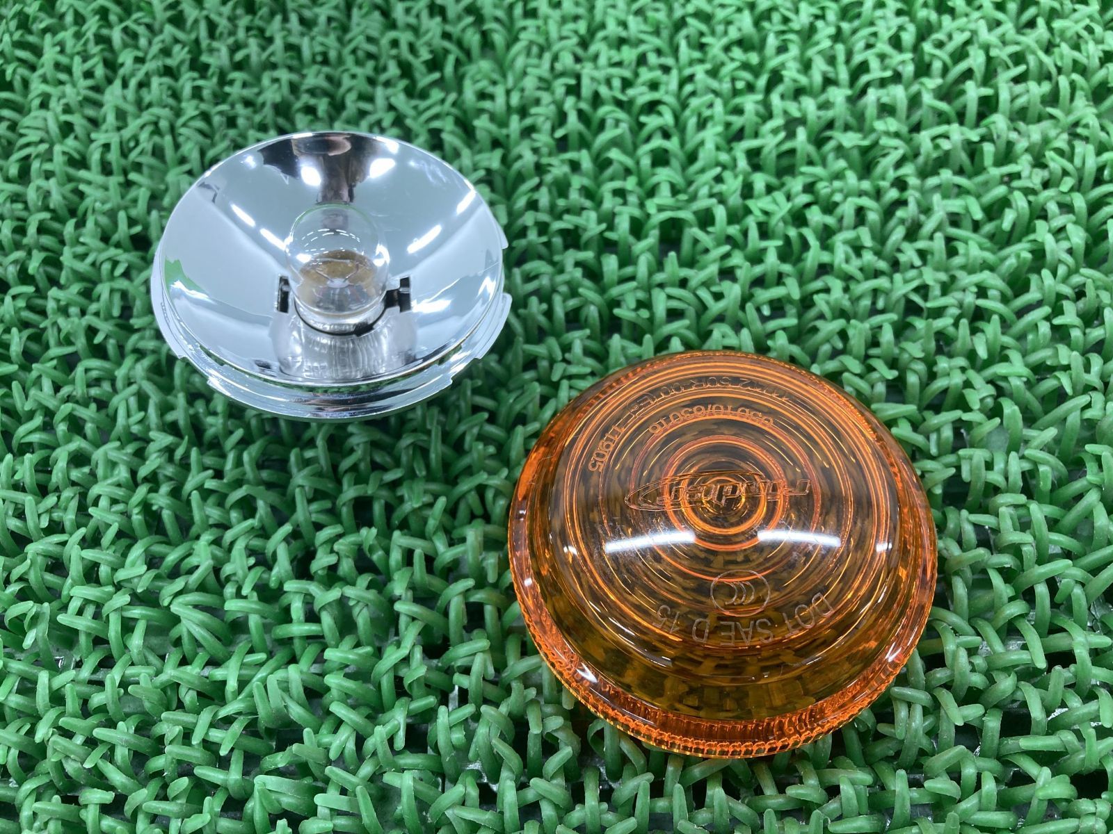 スラクストン1200R ウインカー 片側 63010/63016 トライアンフ(TRIUMPH