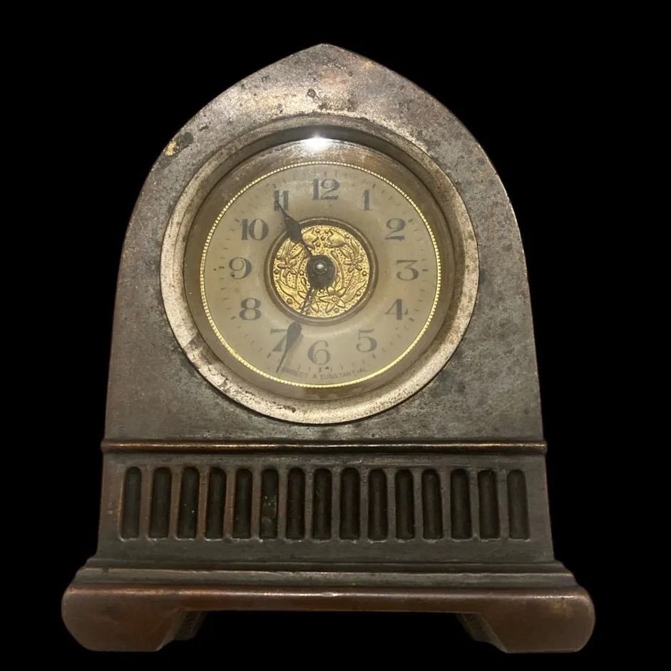 精工舎 セイコー 古い置き時計 文字盤 CORRECT - SUBSTANTIAL アンティークウォッチ ヴィンテージ デザイン 金貨 色 金 カラー ゴールド 動作未 古物 ジャンク品扱い N25J 出西 19