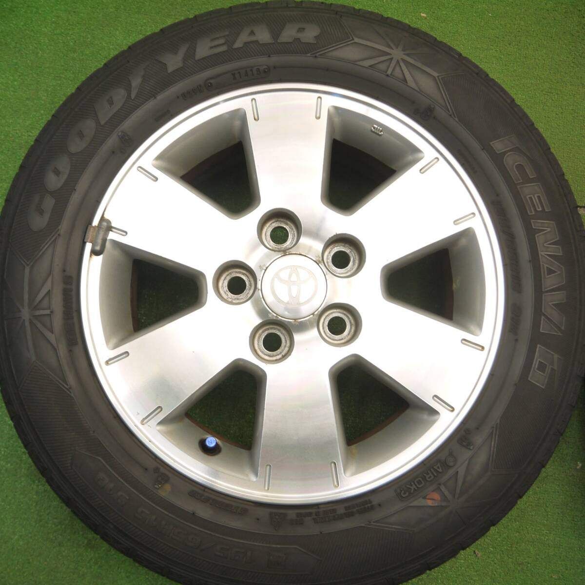 4本価格 トヨタ ノア ヴォクシー 純正 195 65R15 スタッドレス グッドイヤー アイスナビ6 15インチ PCD114.3 5H 5011411Hス FFCRYSTALESIA_COM