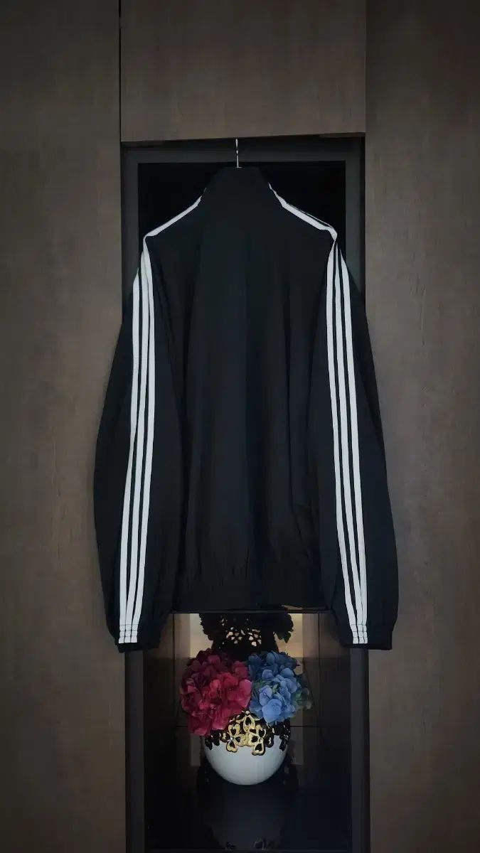 バレンシアガ adidas