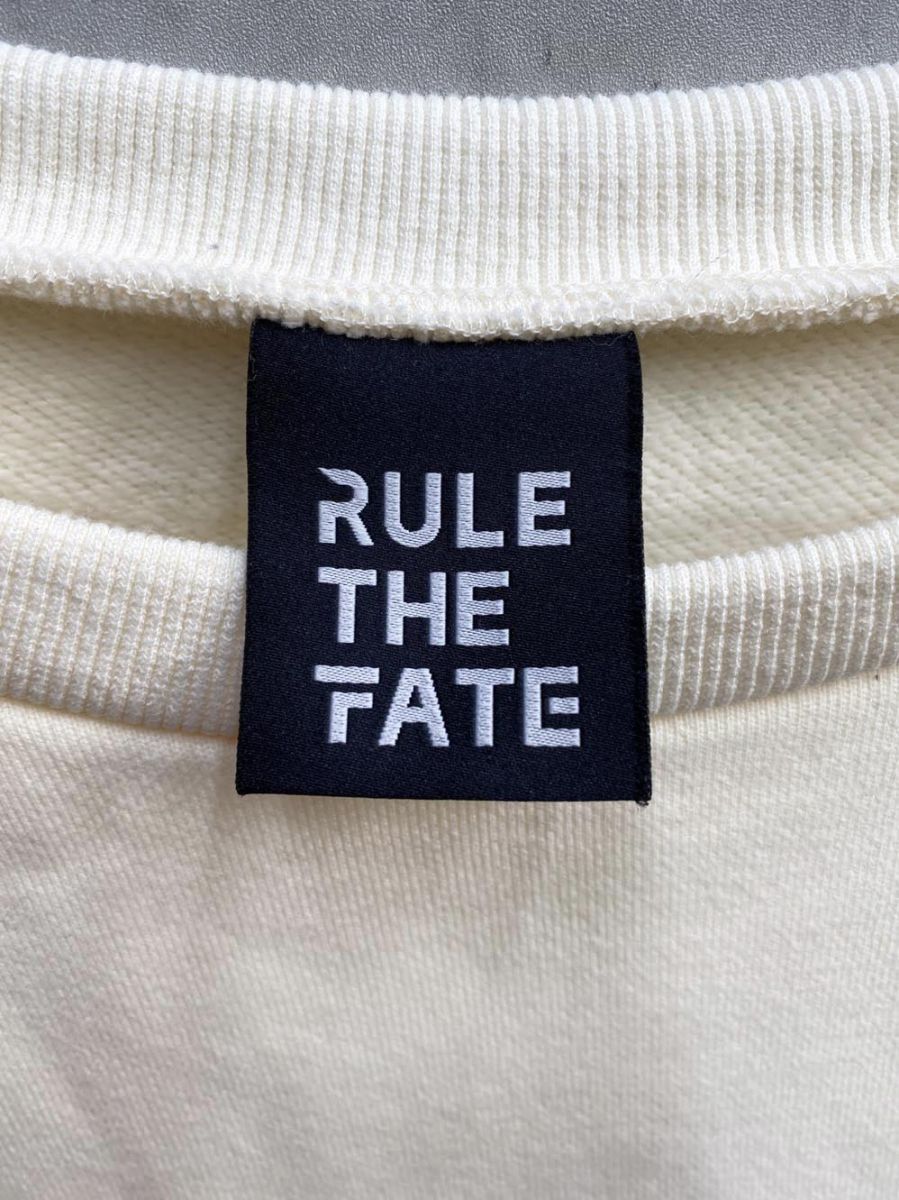 RULE THE FATE スウェット サイズ1 美品】RULE THE FATE ロゴ ダメージスウェット サイズ0 - メルカリ