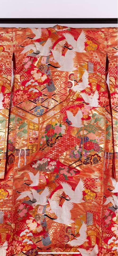 50%OFF! 125,000円→62,500円】花嫁色打掛け 朱色/金刺繍 鶴/松竹梅 