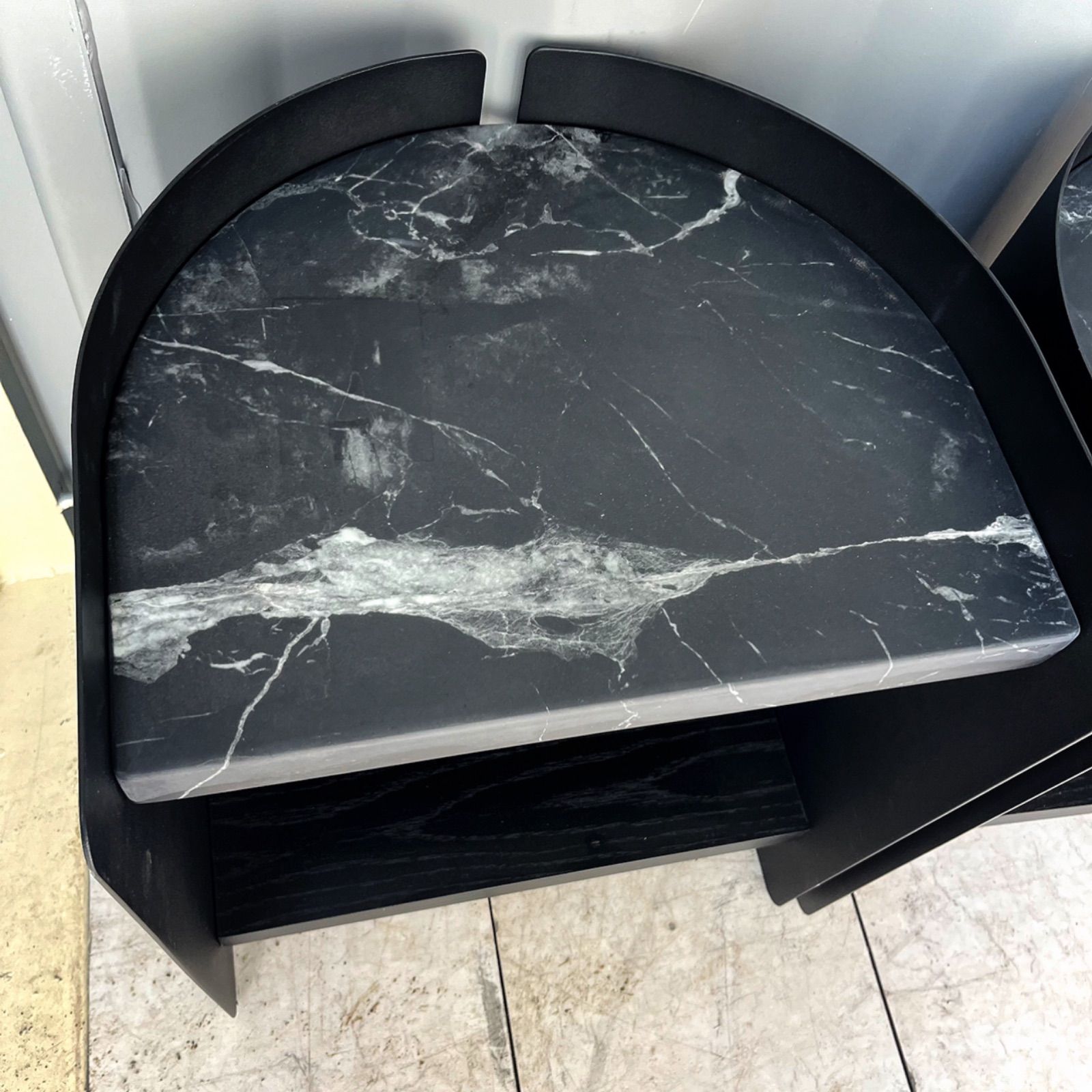 取付無料！モーダエンカーサ アルコーブテーブル 大理石風モダンサイド