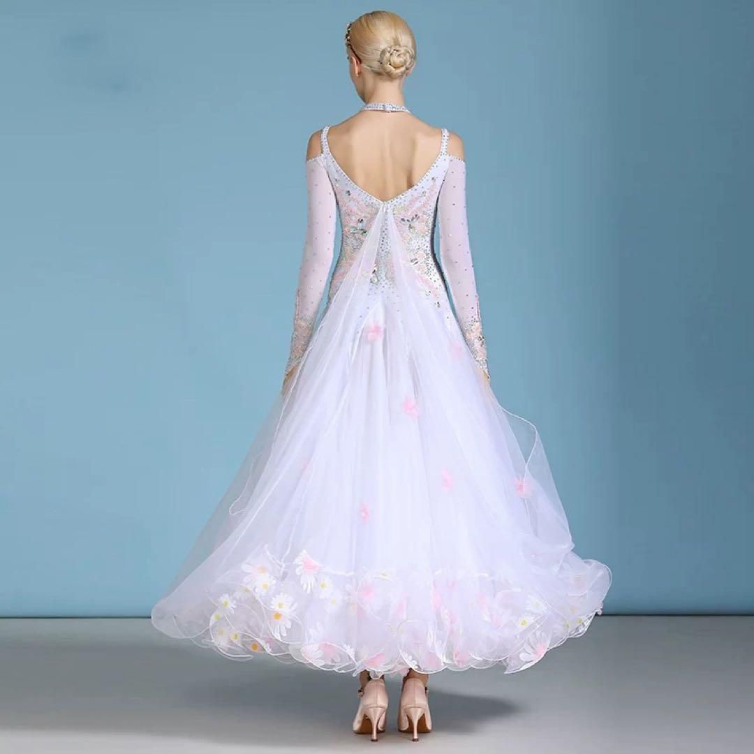 華やかストーン付きスタンダードドレス✨輝くスタイルで競技会やパーティーに最適 新品未使用 華やかストーン付きスタンダードドレス 輝くスタイルで競技