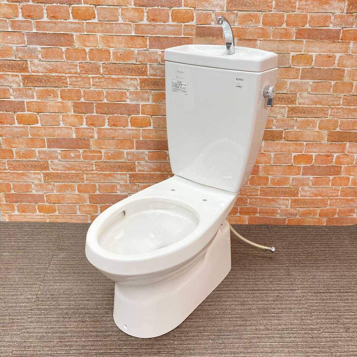 TOTO トイレ 洋式便器 床下排水 CS390B 排水芯200mm とタンク SH391BA のセット N11 ペールホワイト 17D040403