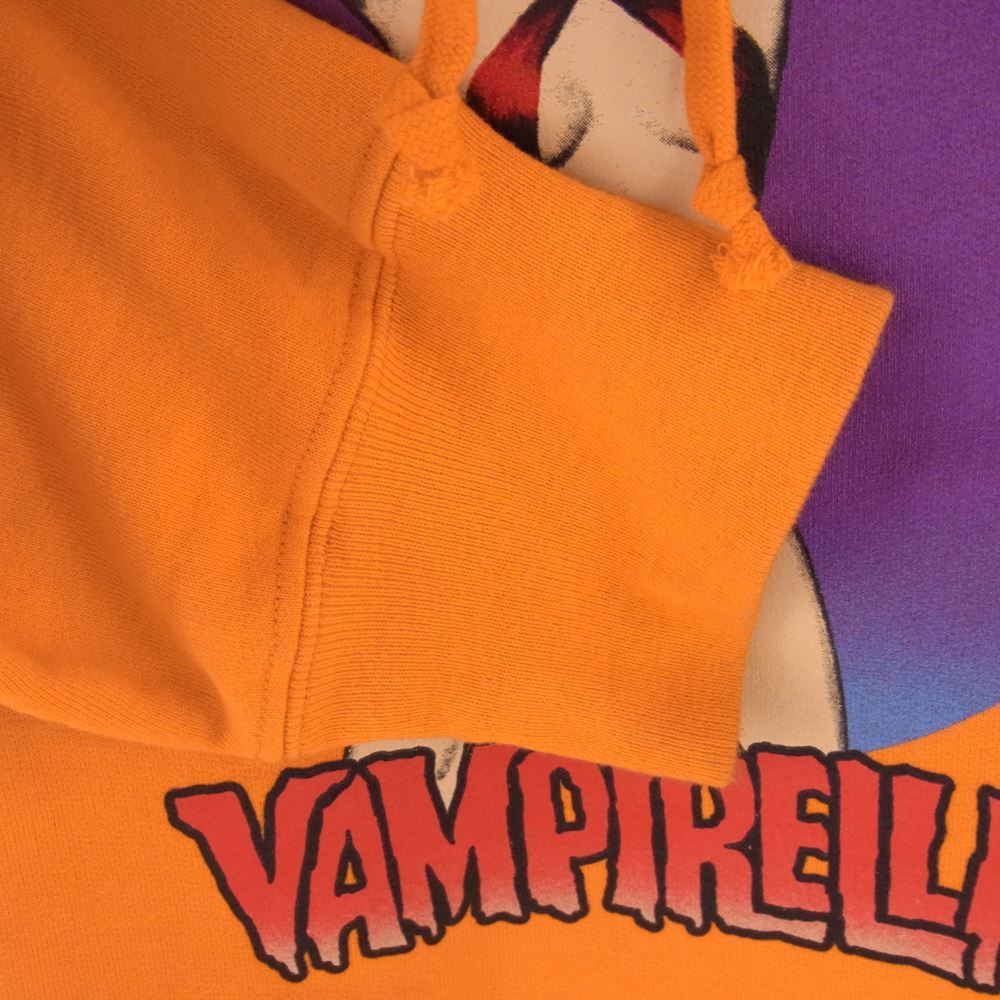 Supreme シュプリーム パーカー 17AW Vampirella Hooded Sweatshirt ヴァンピレラ フーデッド スウェットシャツ パーカー プリント オレンジ系 M