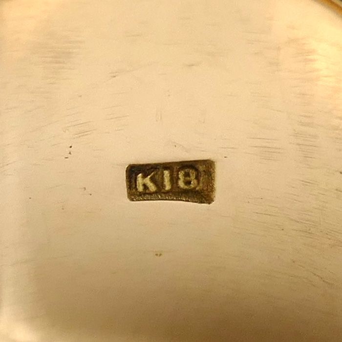 イエローゴールド