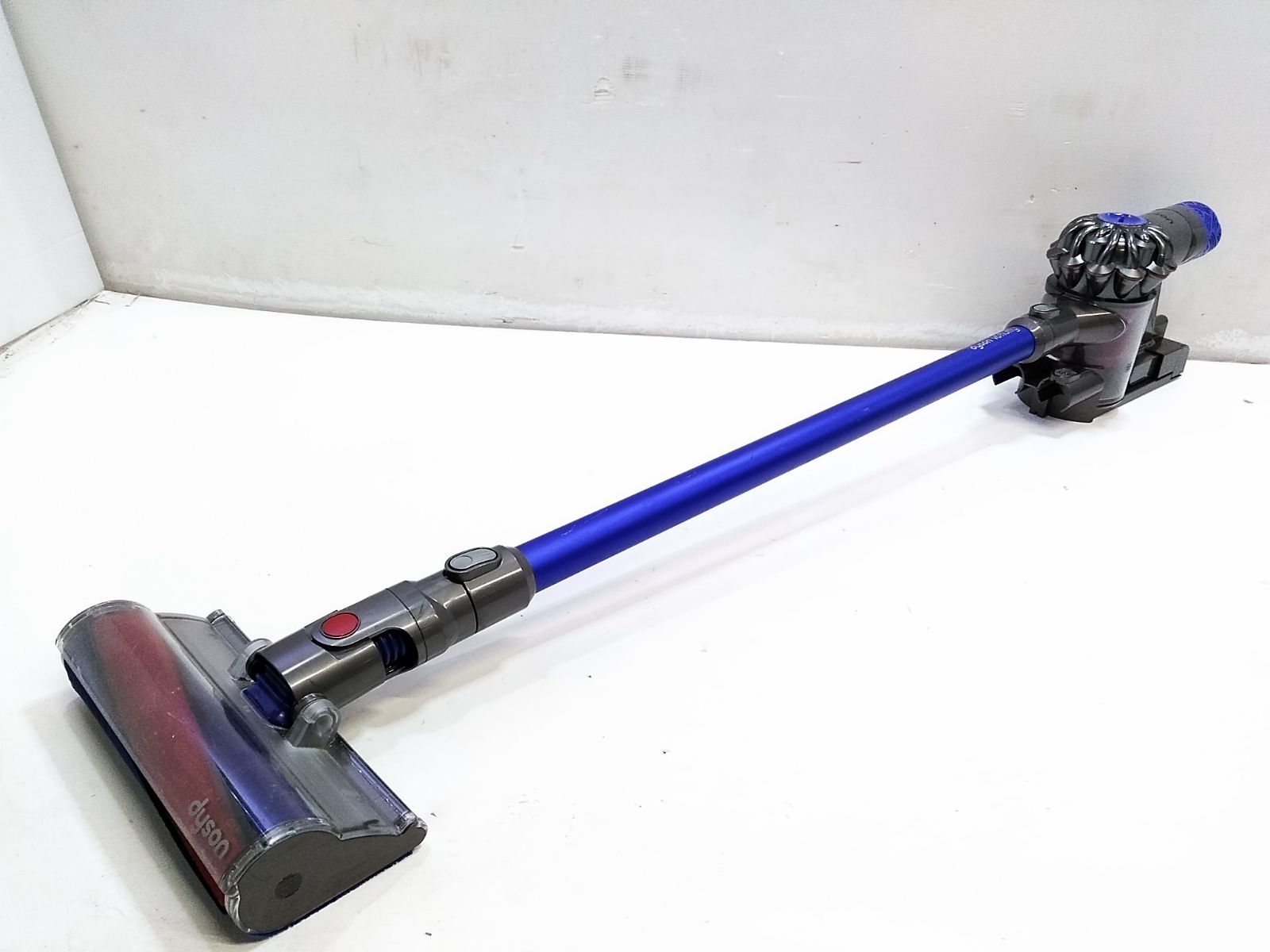 dyson くすぐったかっ ダイソン SV09 V6 fluffy クリーナー 掃除機 ジャンク 売買されたオークション情報 落札价格 【au  payマーケット】の商品情報をアーカイブ公開