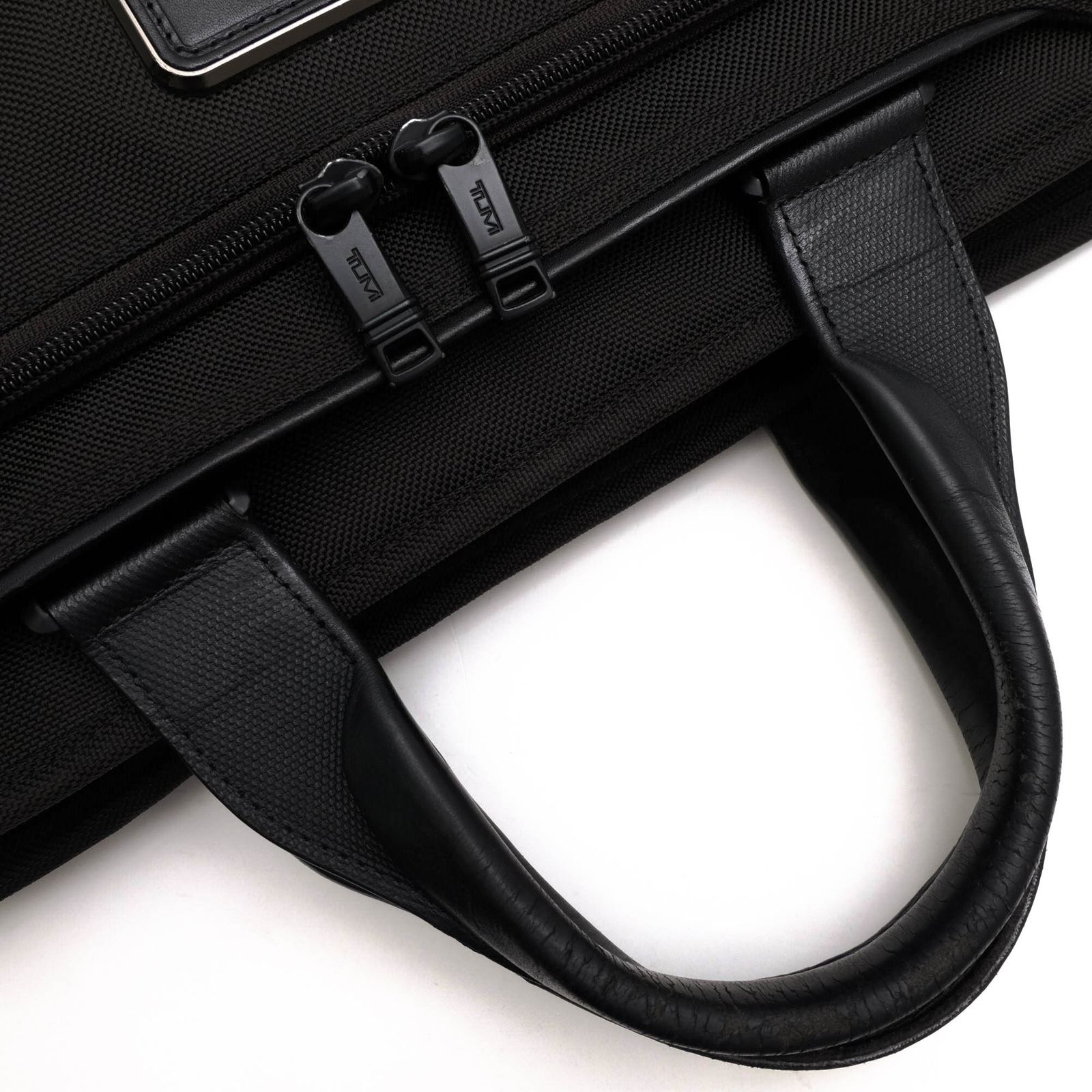 ビジネスバッグ