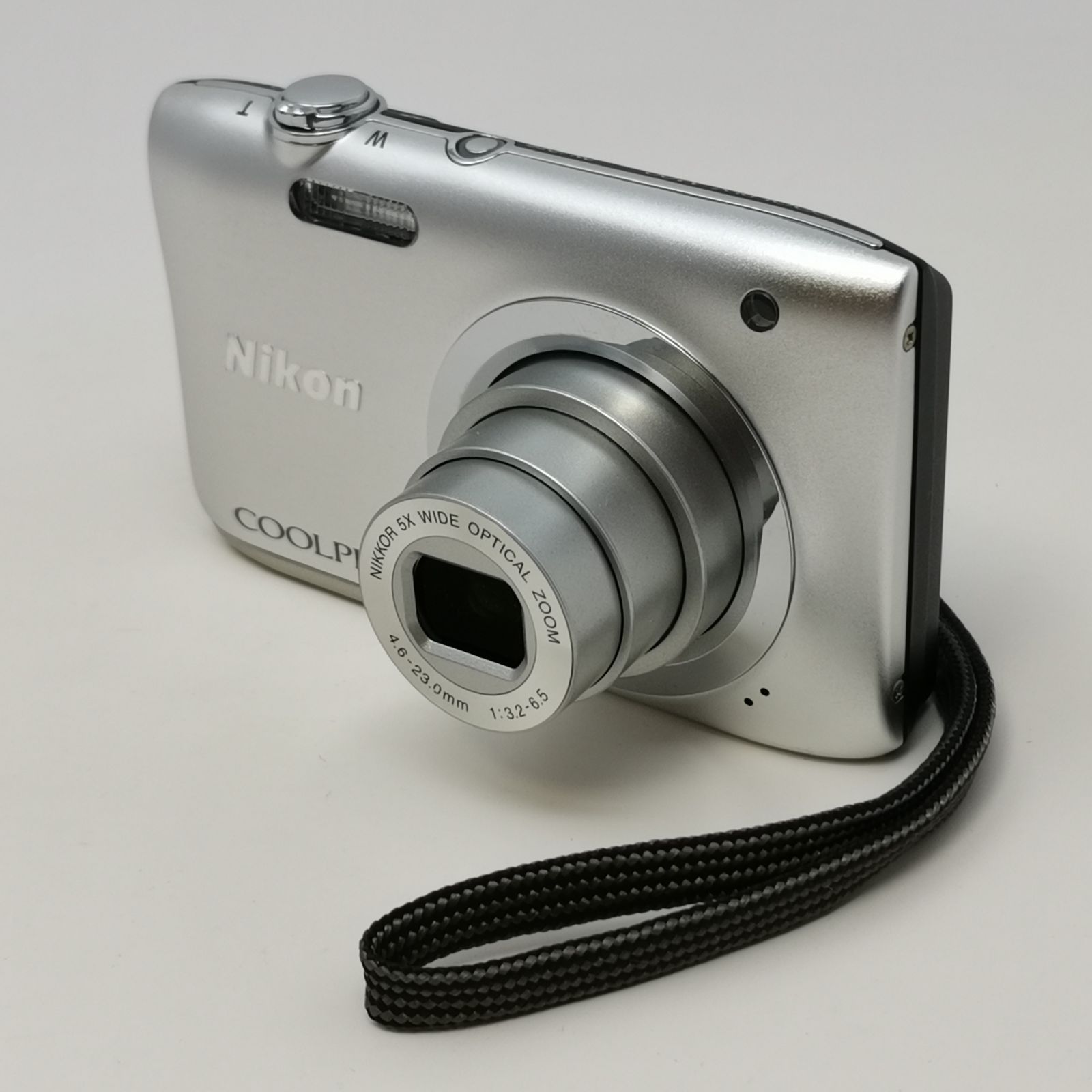 カメラ Nikon COOLPIX A100 シルバー